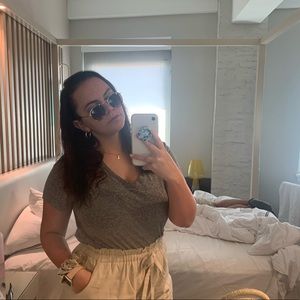 Meet your Posher, Olivia